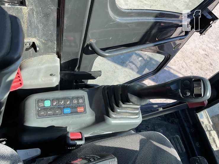 2019-bobcat-e63-image-19