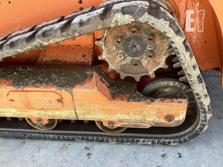 2021-gehl-rt105-image-11