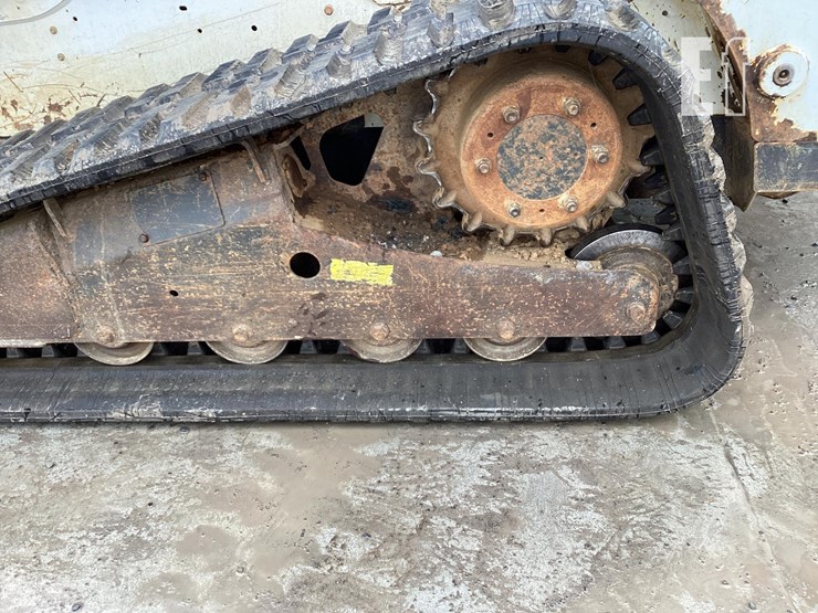 2014-bobcat-t650-image-11