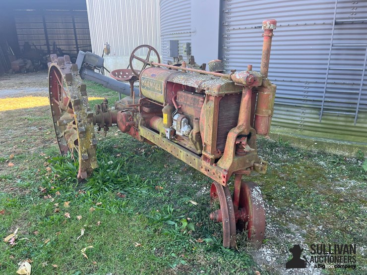 farmall-f-12-2wd-tractor-image-3