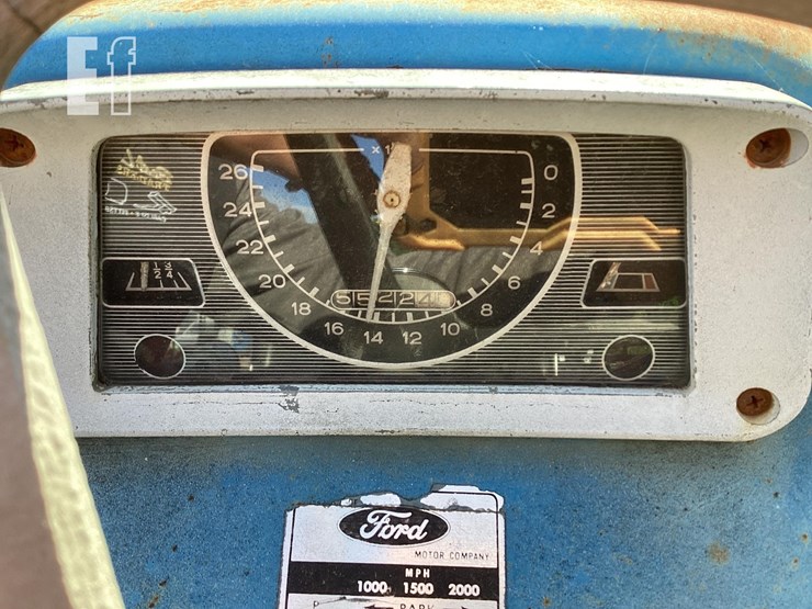 1967-ford-3000-image-14