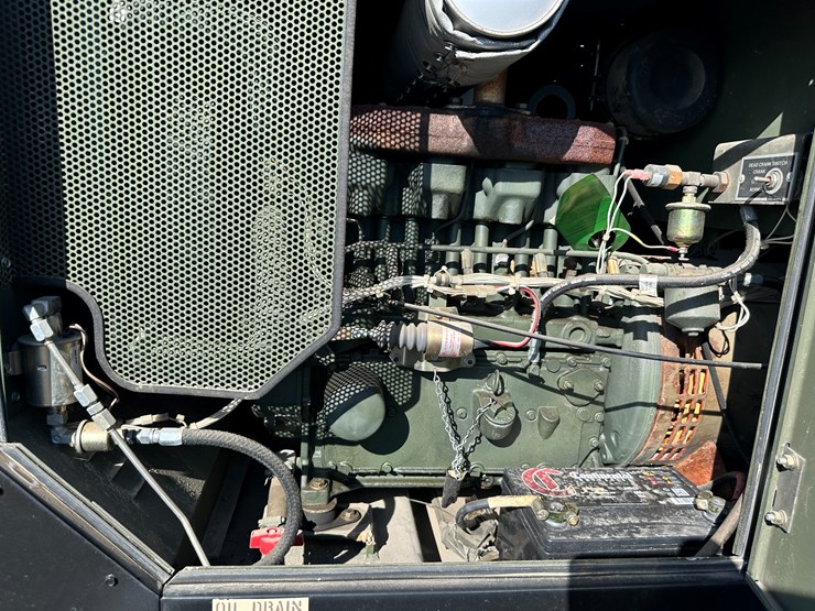 #32822-•-military-generator-image-26