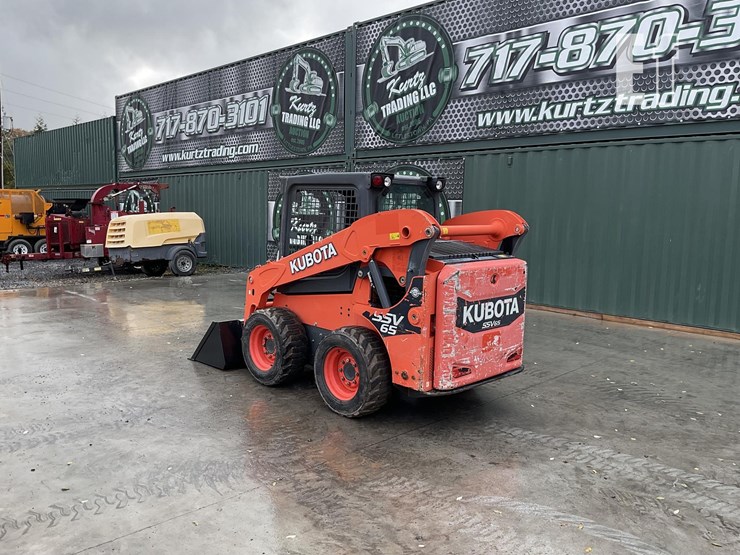 2017-kubota-ssv65-image-2