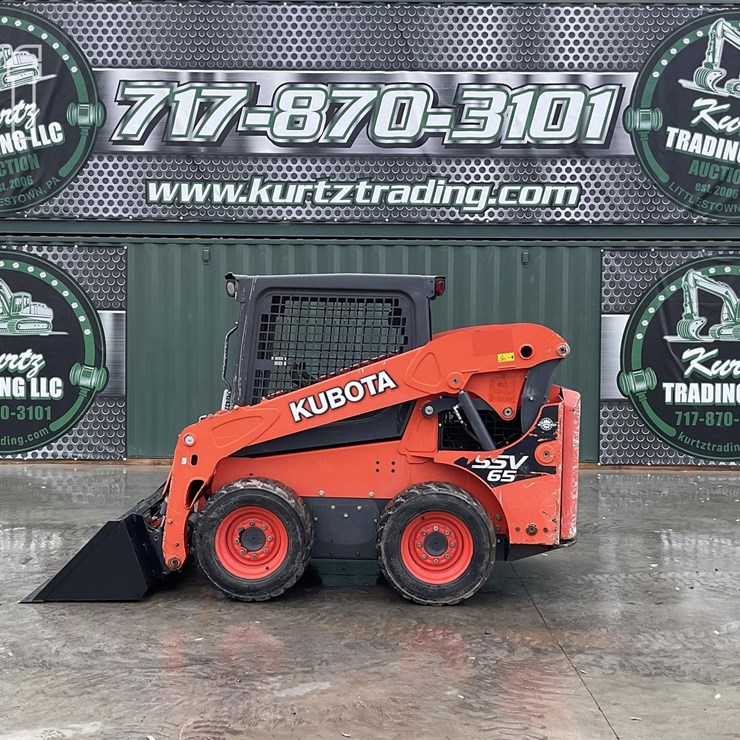 2017 KUBOTA SSV65
