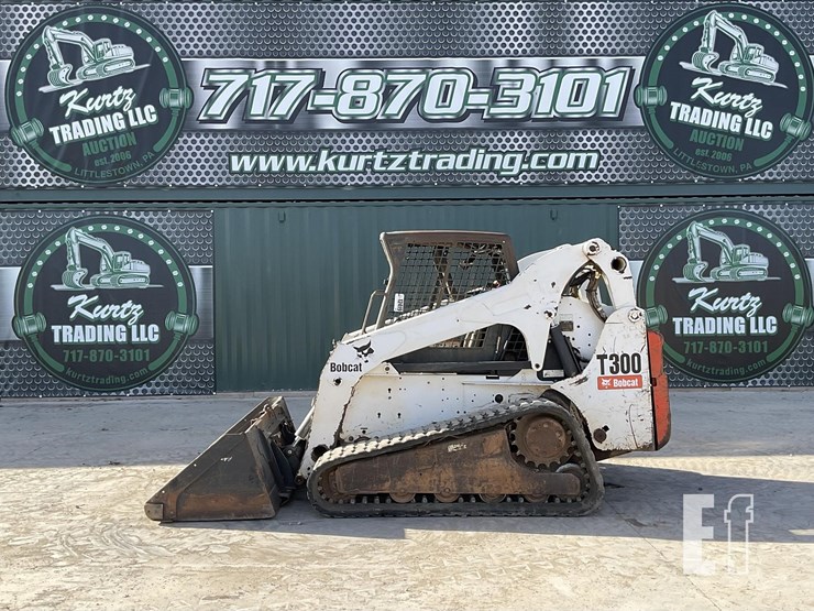 2005-bobcat-t300-image-1