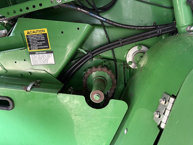 2021-john-deere-460m-image-15