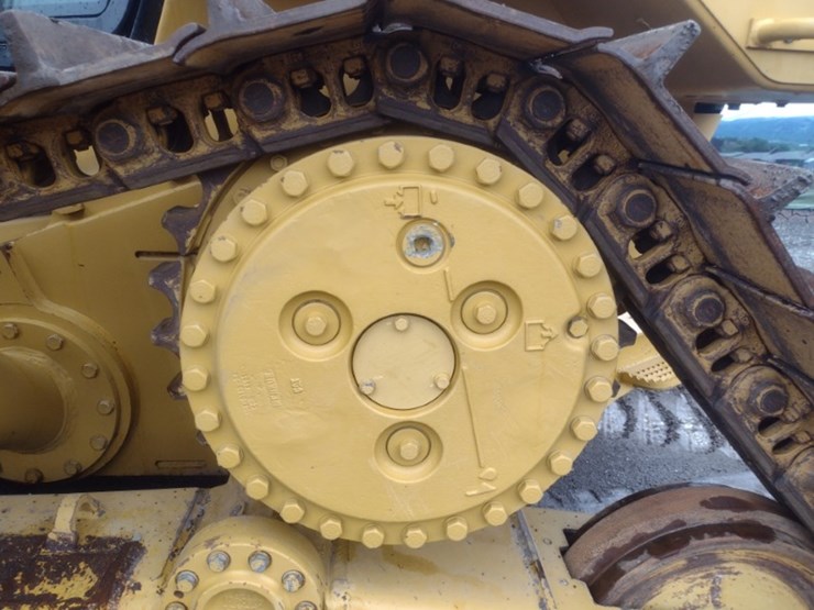 15-caterpillar-d6n-lgp-image-20