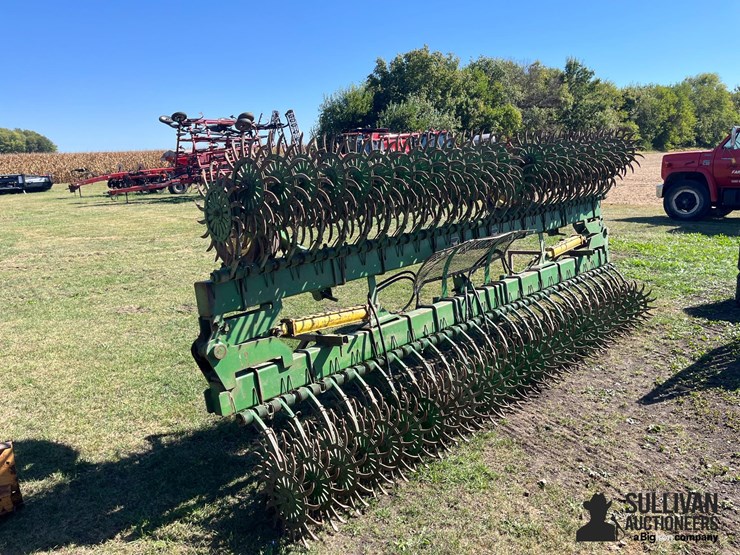 john-deere-400-image-7