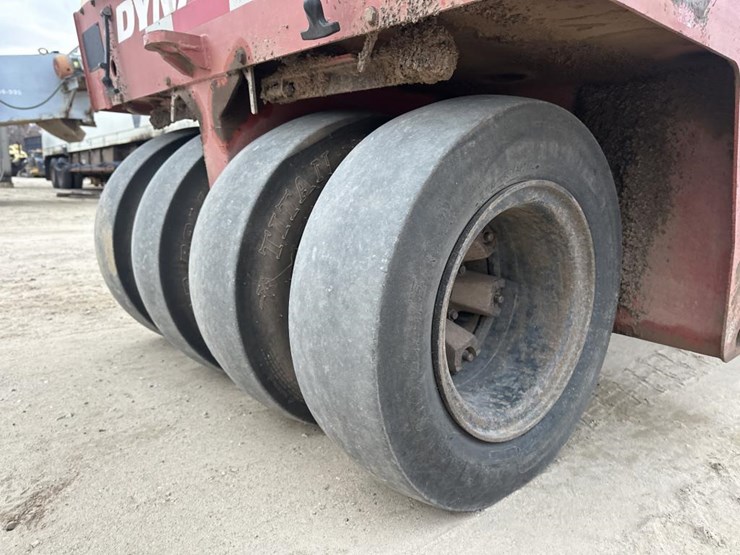 2007-dynapac-cp142-image-27