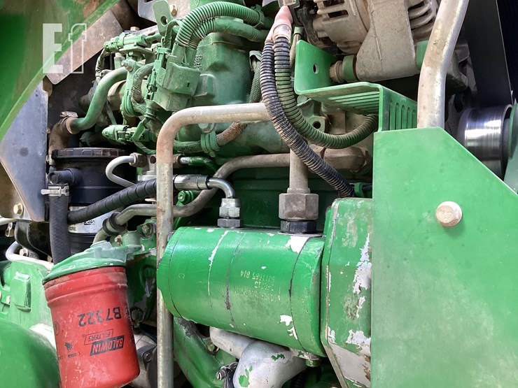 2014-john-deere-5100e-image-12