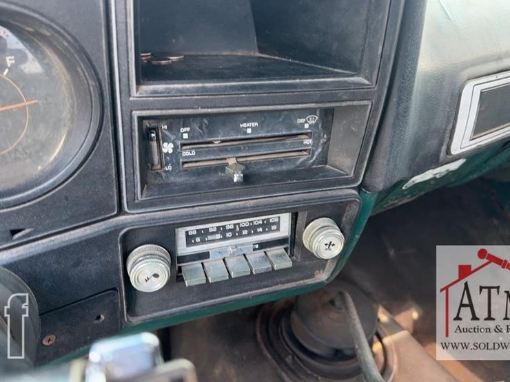 1980-chevrolet-dually-flatbed-image-17