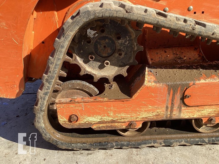 2021-gehl-rt105-image-12