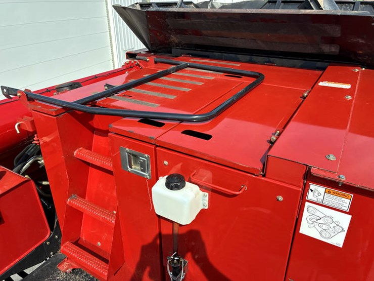 2007-case-ih-8010-image-87
