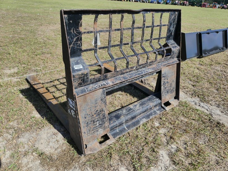 caterpillar-quick-attach-forks-image-2