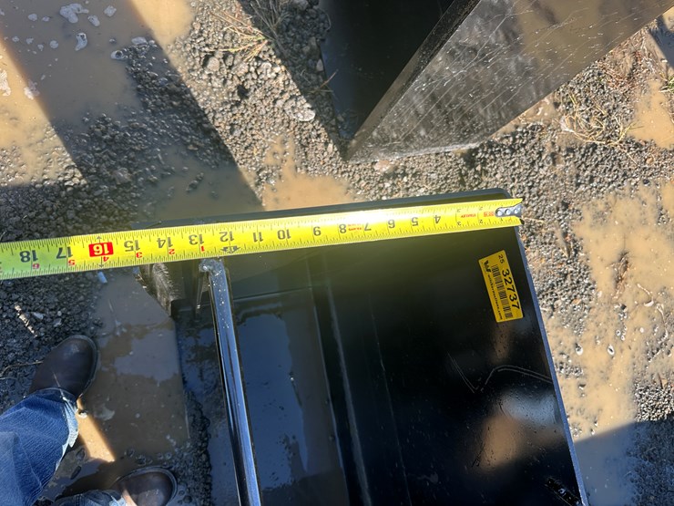 #32737-•-30.5"x3'-flashboard-pipe-riser-image-9