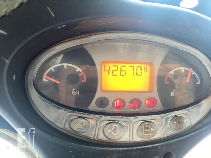 2014-bobcat-t650-image-19