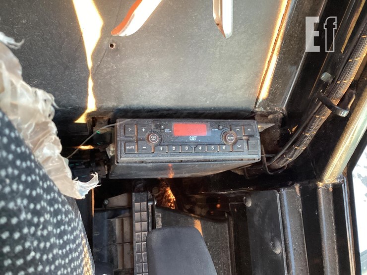 2017-caterpillar-307e2-image-20