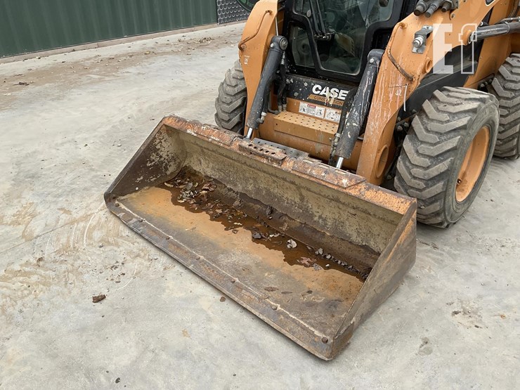 2015-case-sr250-image-9