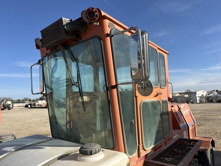 #1905-•-broce-sweeper-image-11