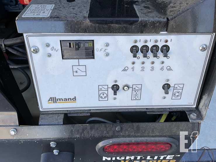 2019-allmand-bros-night-lite-v-series-image-14