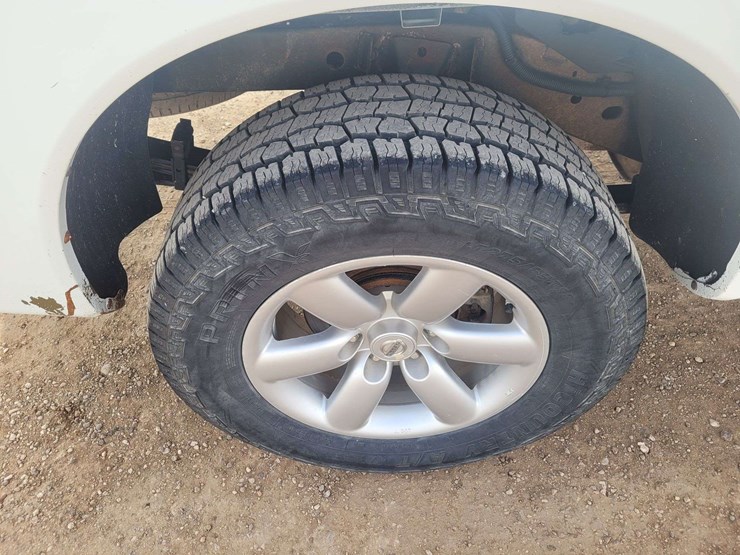 2013-nissan-titan-image-20