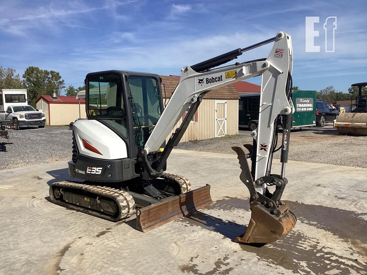 2019-bobcat-e35-image-6