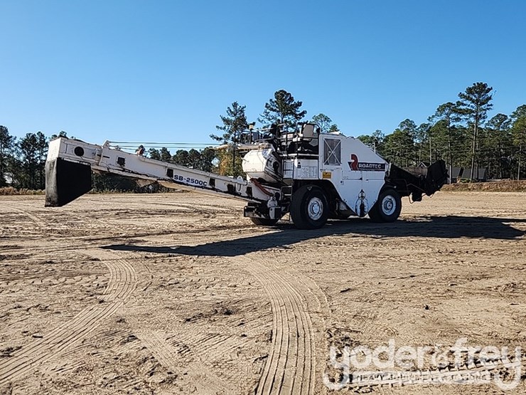 2004-roadtec-sb2500c-image-1