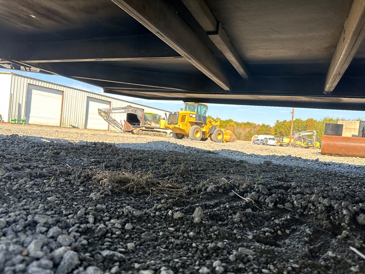 #32743-•-18'-t/a-steel-utility-trailer-image-23