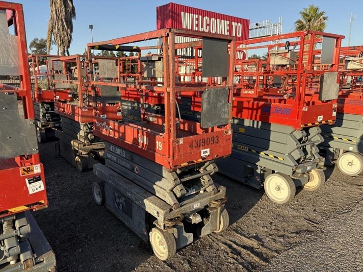 2013-skyjack-sjiii3219-image-3