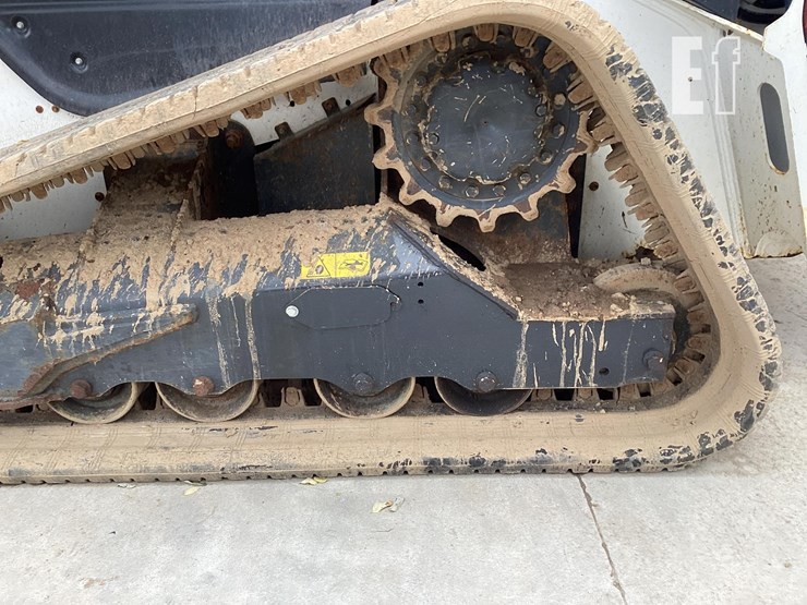 2021-bobcat-t76-image-11