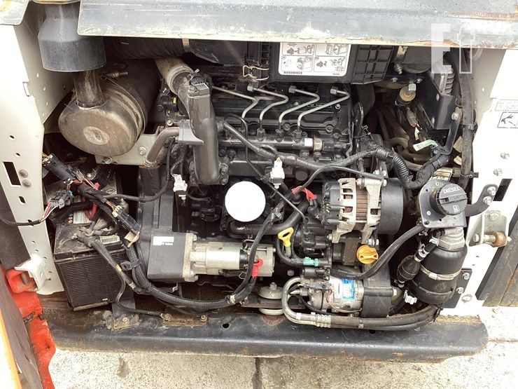 2018-bobcat-t595-image-13