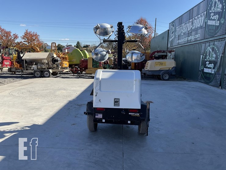 2019-allmand-bros-night-lite-v-series-image-3