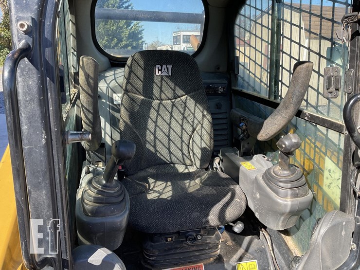 2019-caterpillar-259d-image-14