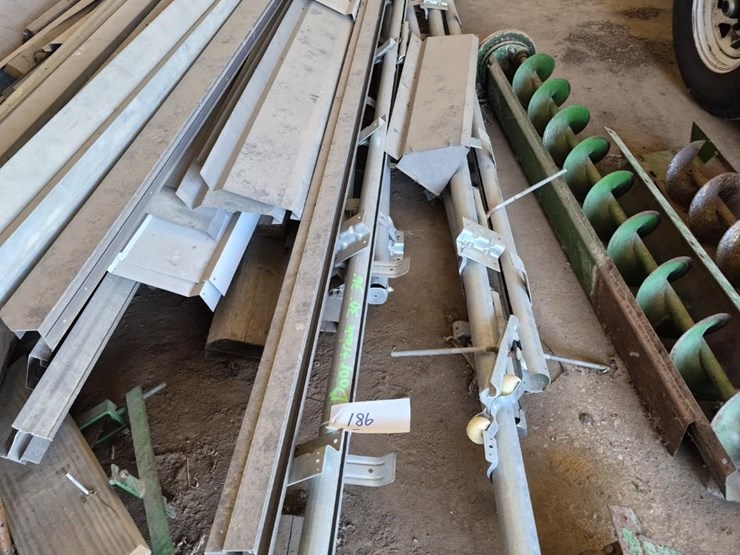 door-and-rails-image-1