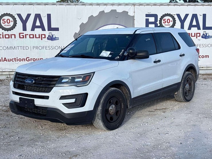 2018-ford-explorer-image-1