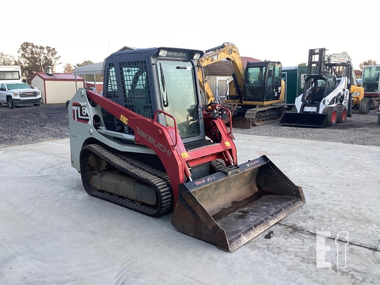 2016-takeuchi-tl8-image-6