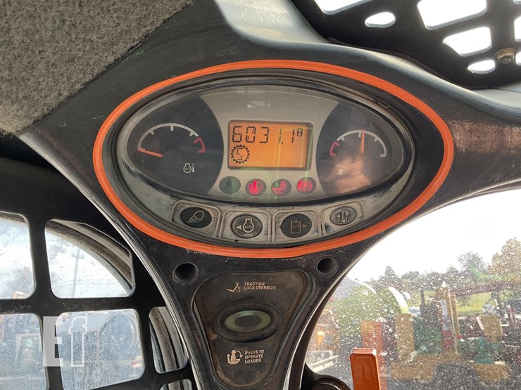 2014-bobcat-t650-image-22