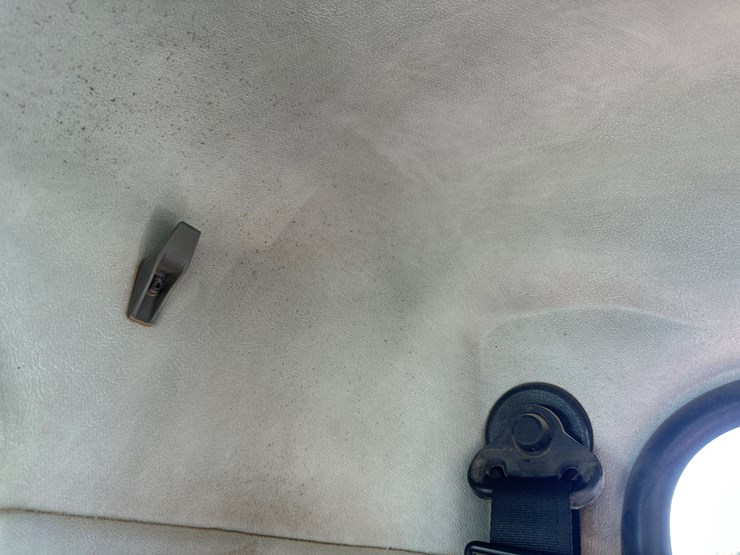 #32746-•-2014-mack-chu-t/a-daycab-truck-tractor-vin:-1m2an07y4em016702-image-72