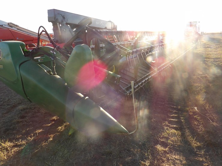 john-deere-635d-image-3