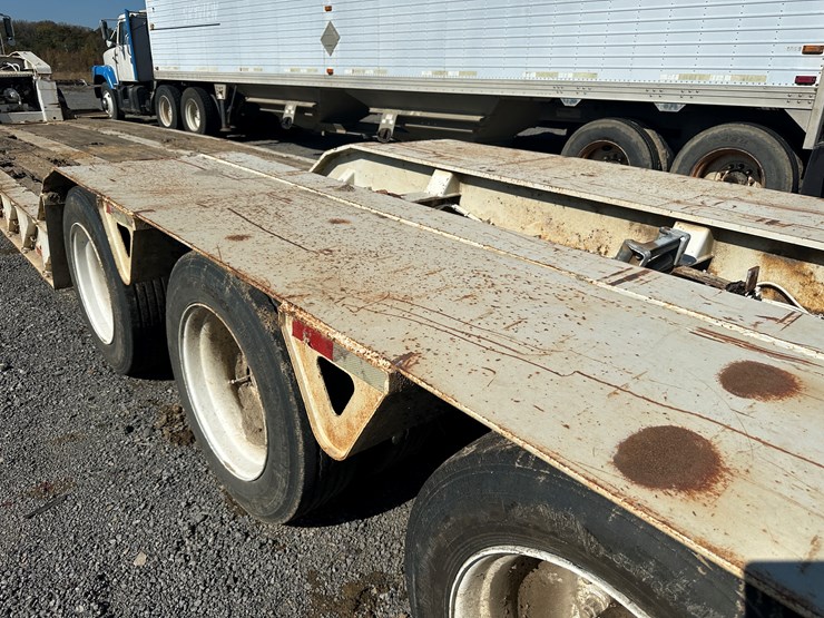 #32747-•-2000-mastec-40'-tri/a-rgn-lowboy-trailer-vin:-1tkj05133ym031587-image-27