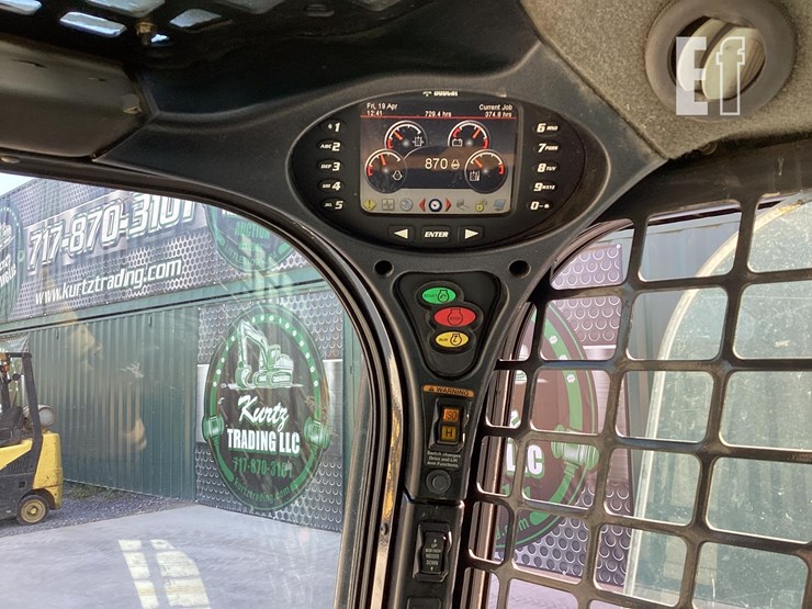 2011-bobcat-t770-image-18