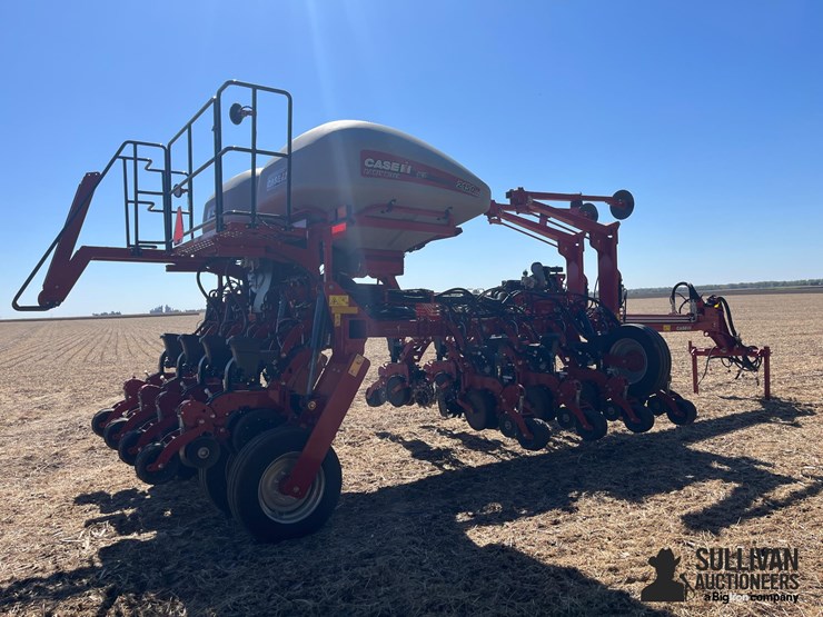 2023-case-ih-2150-image-5