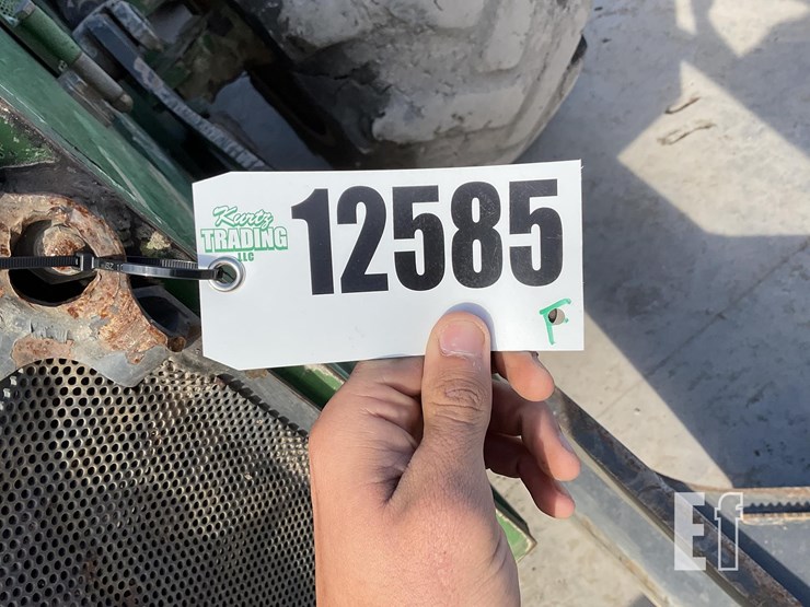 2021-deere-648l-ii-image-22