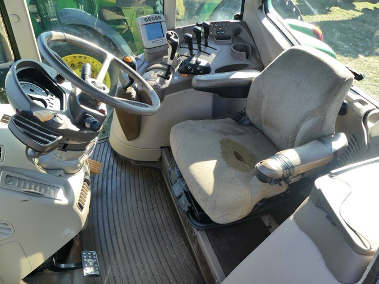 2009-john-deere-7130-premium-image-13