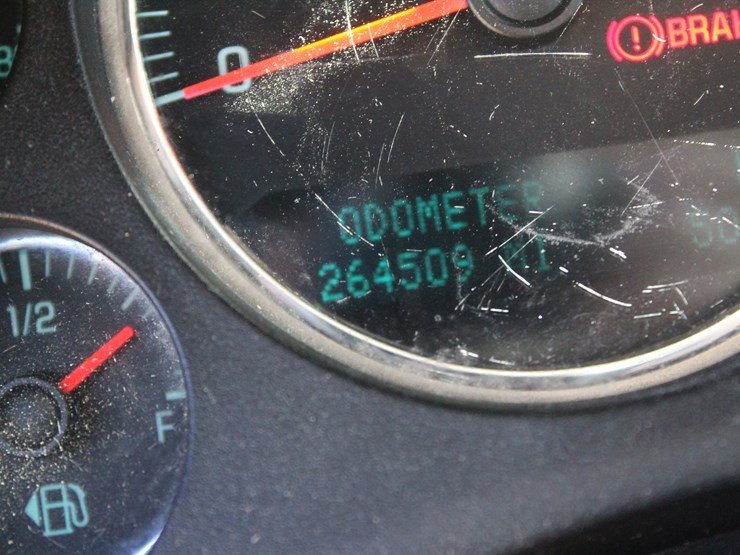 2013-chevrolet-tahoe-image-13