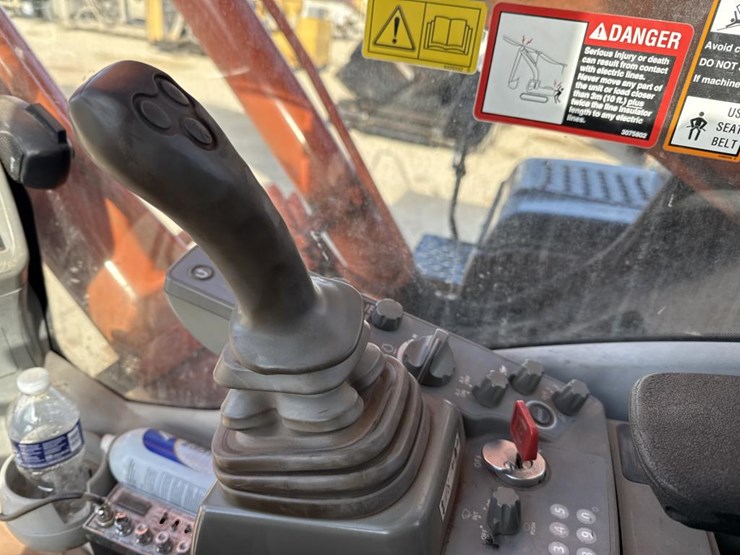 #1882-•-2012-hitachi-350lc-excavator-image-51