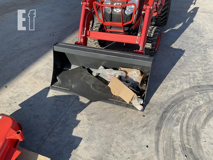 2025-kioti-cs2520-image-10