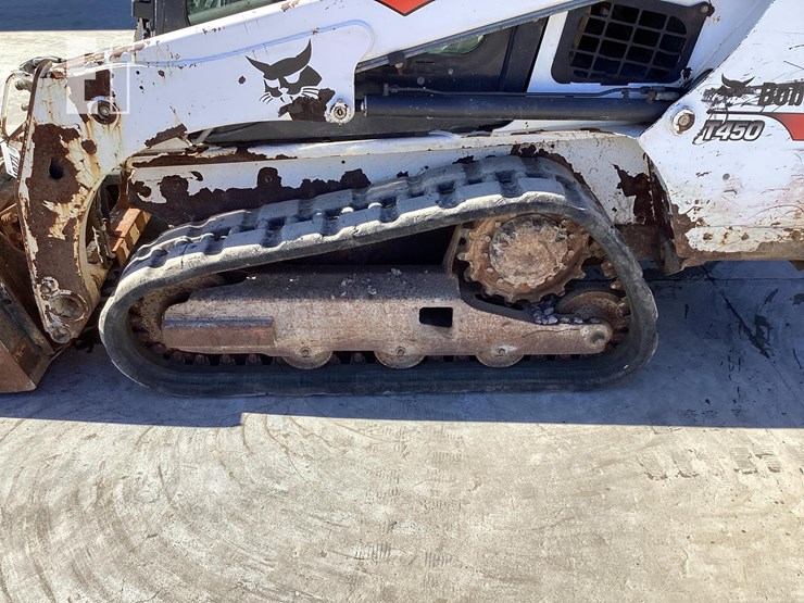 2015-bobcat-t450-image-11