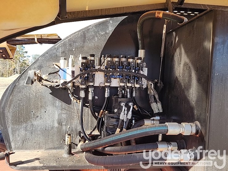 2008-jlg-460sj-image-24