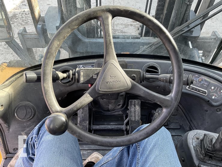 2020-hyundai-80d-9-image-15